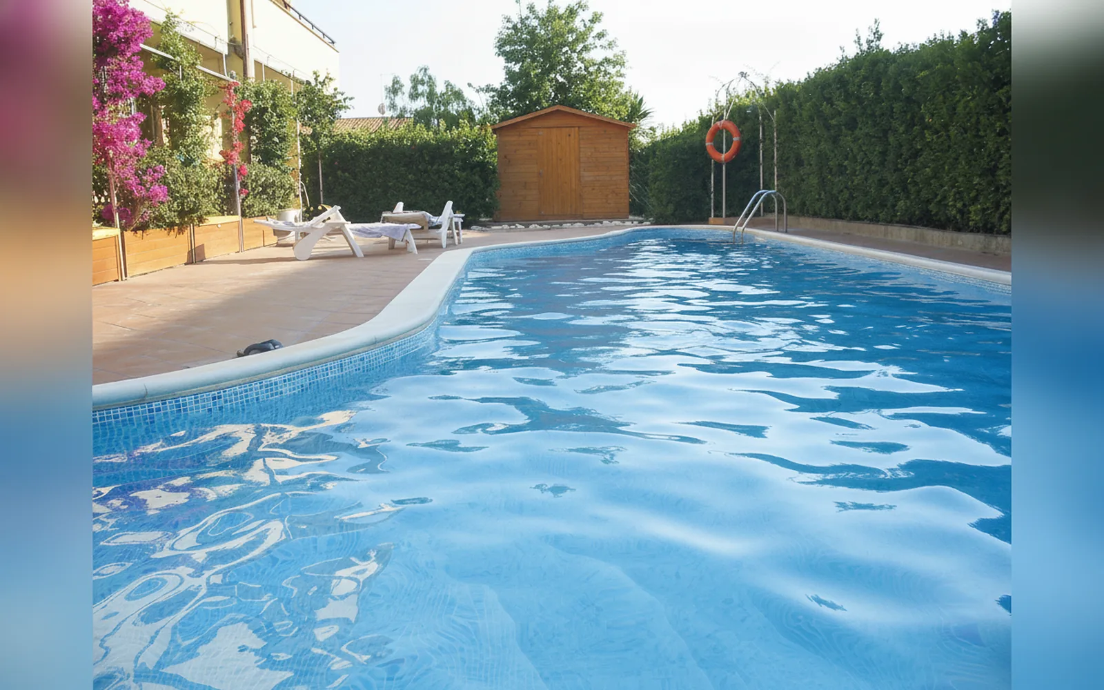 Esterni di Villa Wow Mare & Piscina, Santa Marinella (Lazio) (foto 5)